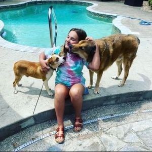 Meet your Posher, Madelyn